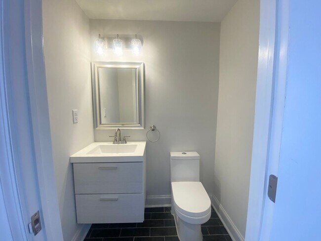 Photo - 2 br, 2.5 bath House - 2040 E. PRESTON STREET