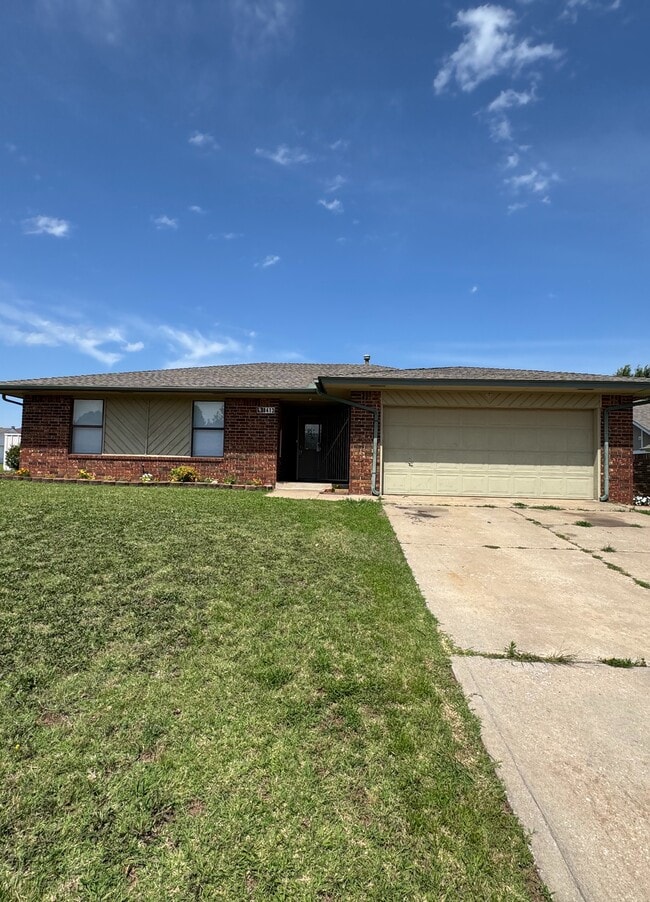 Building Photo - 8413 Woodfield St
