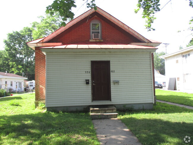 Building Photo - 924 Cameron Ave Unit 924 Rental