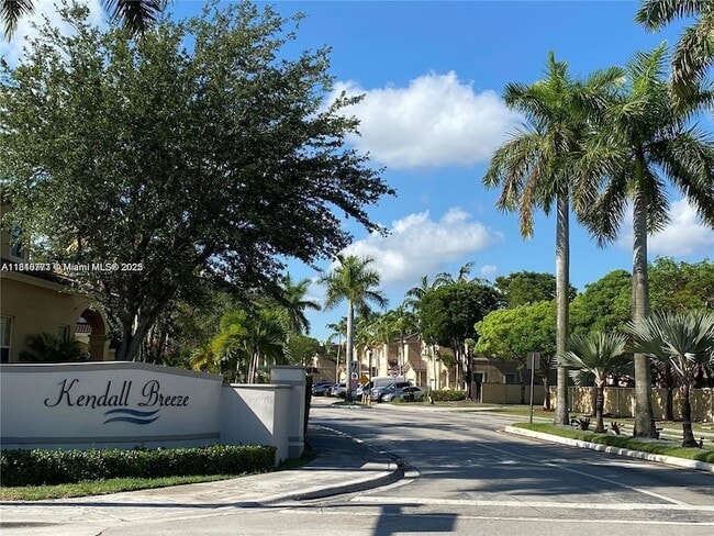 Building Photo - 12281 SW 121st Terrace Rental
