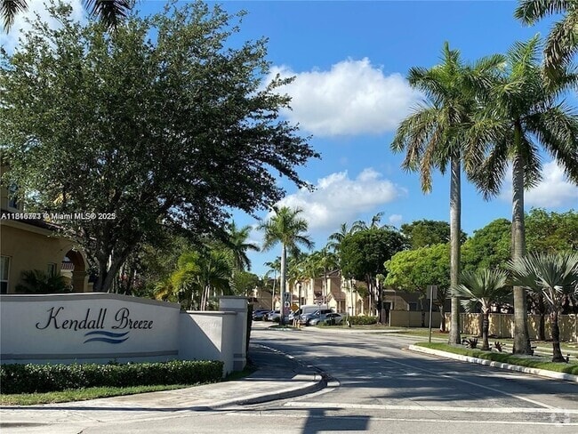 Building Photo - 12281 SW 121st Terrace Rental