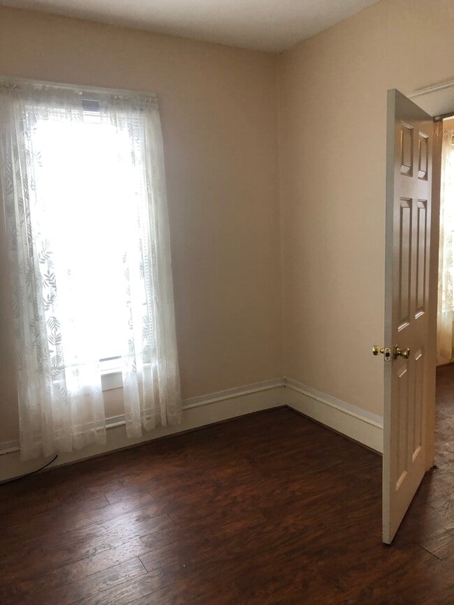 Bedroom 1 - 174 Grand St Unit Apt A