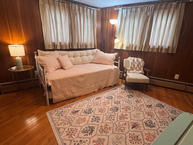 Photo - 18 Laurelhurst Rd