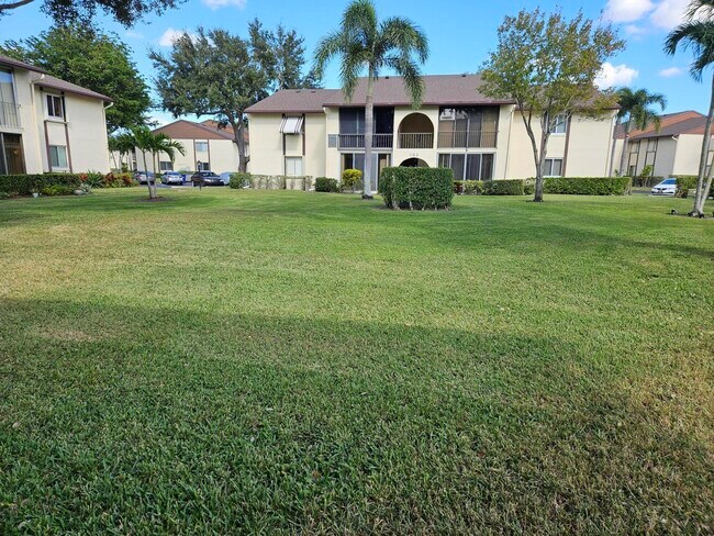 Photo - 105 Lake Pine Cir Condo Unit B-2