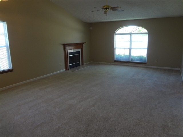 Photo - 1308 Bearsden Cir