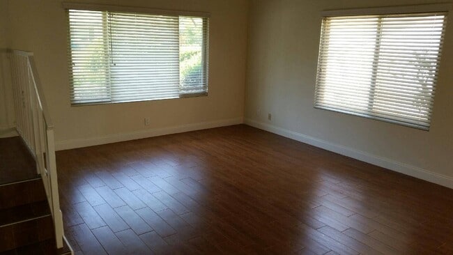 Photo - 3105 Apache Cir