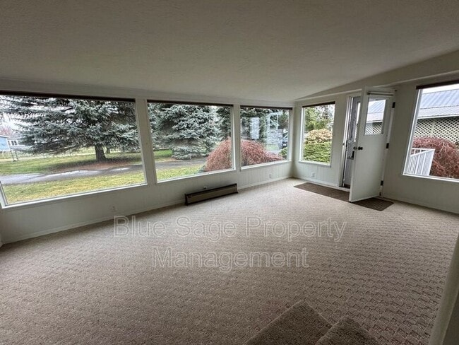Photo - 241 Evans Rd
