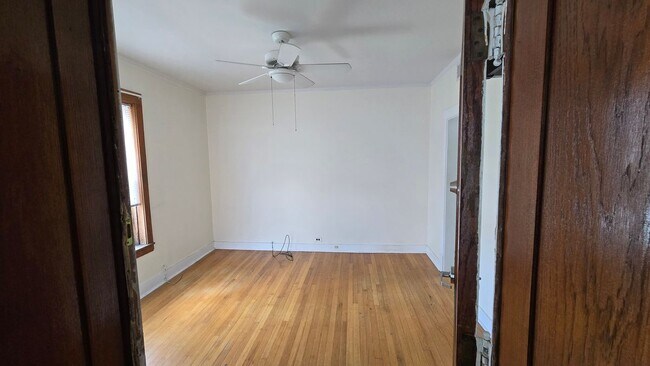 Photo - 4107 N Bernard St Unidad 3R