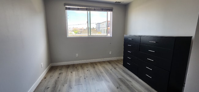 Photo - 4651 W 18th St