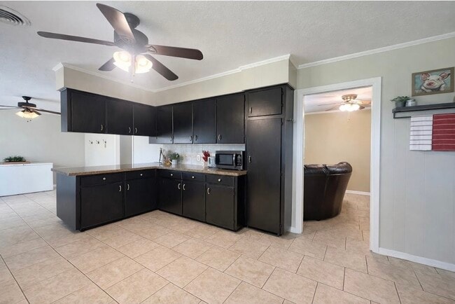 Photo - 509 Light St