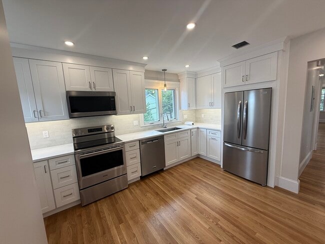 Photo - 67 Walnut St Unit 1