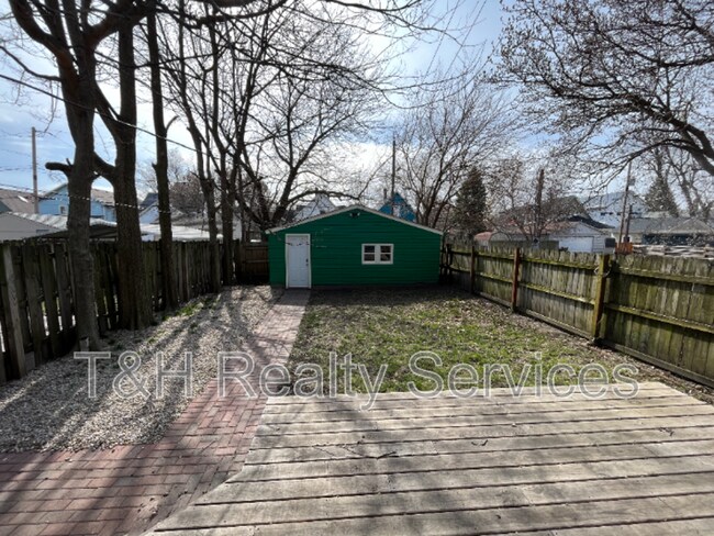 Photo - 631 Prospect St