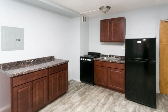 7333 N Ridge Blvd Unit 409