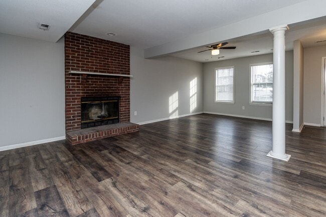 Photo - Beautiful Colonial Style Contemporary Home in South Columbia!