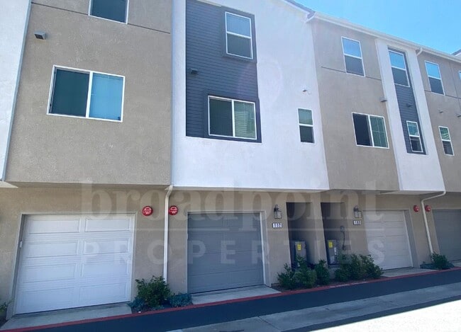 Photo - 342 Fitzpatrick Rd