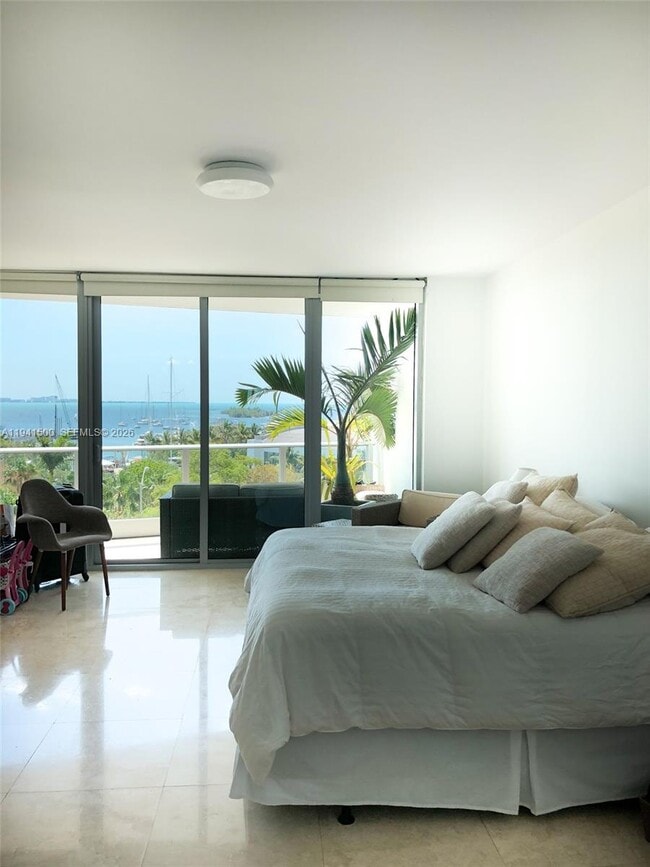 Photo - 2627 S Bayshore Dr Unit 701