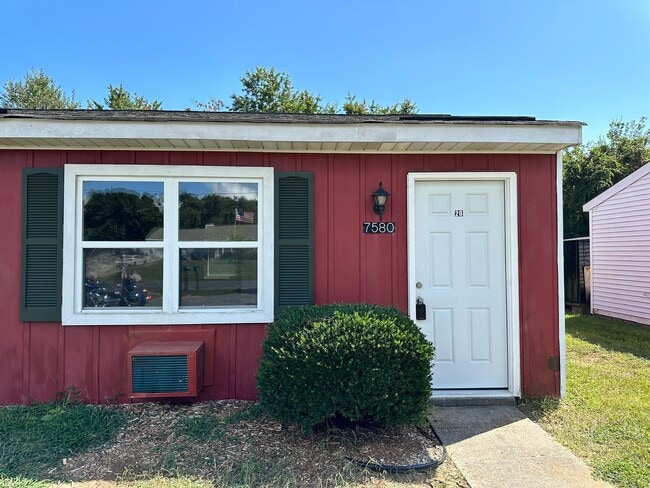 Building Photo - 7580 Bellehaven Dr Unit 20