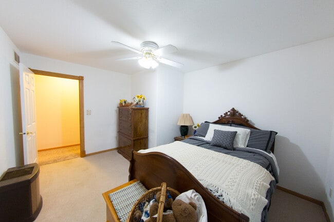 Bedroom - 1017 Autumn Dr Unit 1017