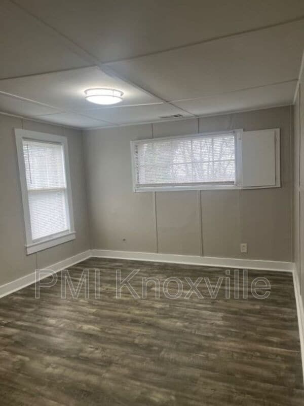 Photo - 415 Landau Dr