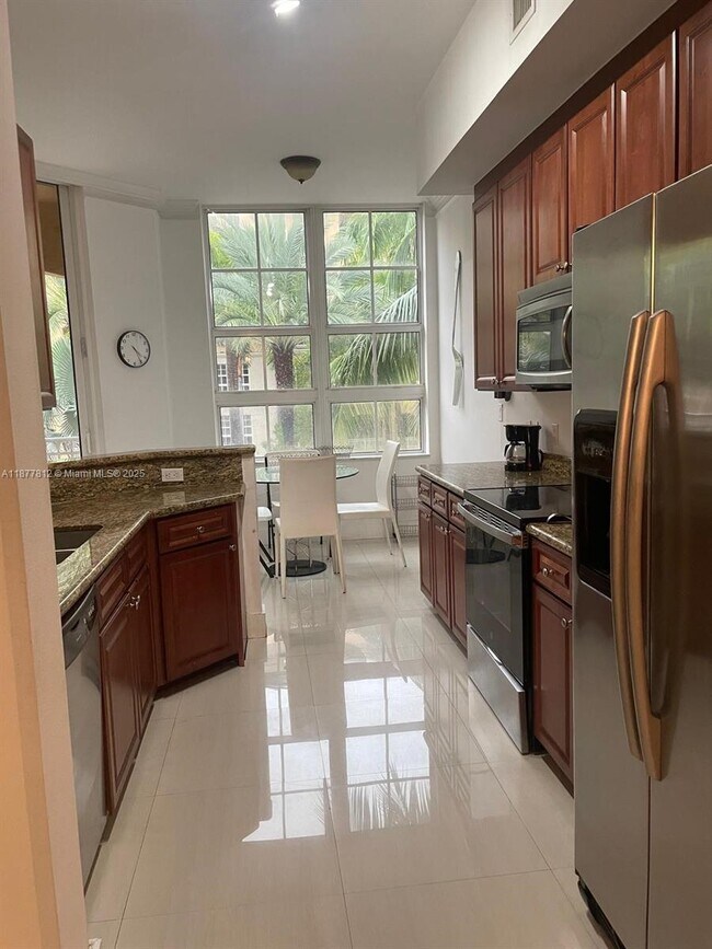 Photo - 3001 NE 185th St Unit 326