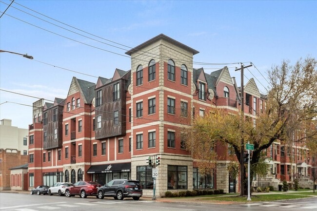 Building Photo - 4234 S Ellis Ave Rental