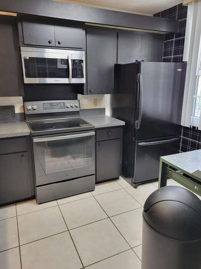 Photo - 3511 Village Blvd Unit 403