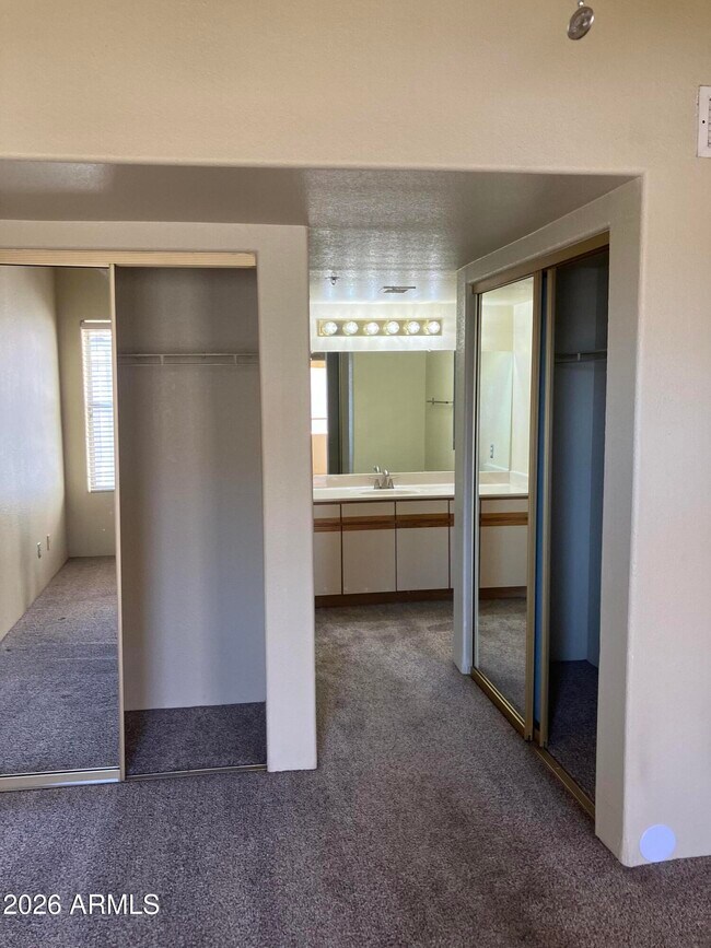 Photo - 1333 E Morten Ave Unit 238