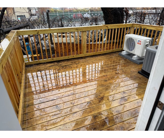 3718 E Lombard St Unidad BB W/BATH AVAILABLE $800 BB