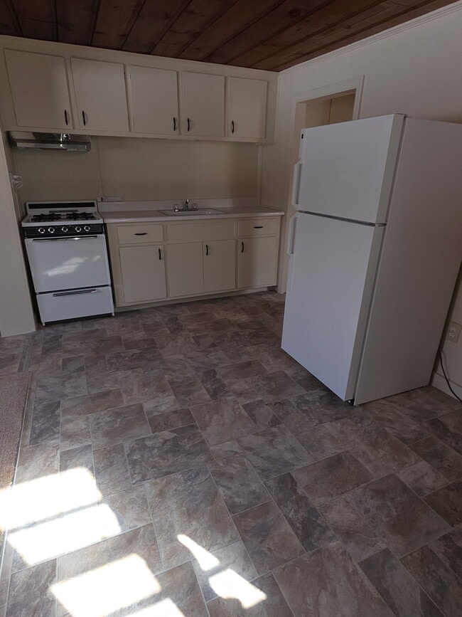 Cocina - 50 Cross Rd Unidad 6