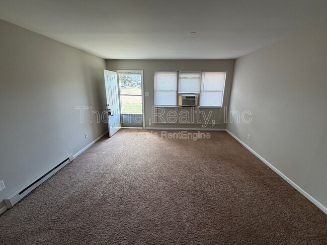 Photo - 400 E Northern Blvd Unit 35