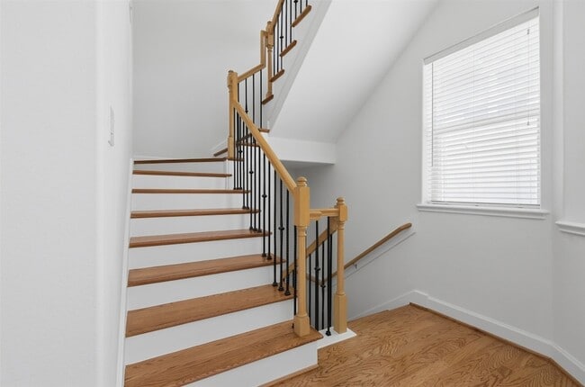 Photo - 1110 Birdsall St