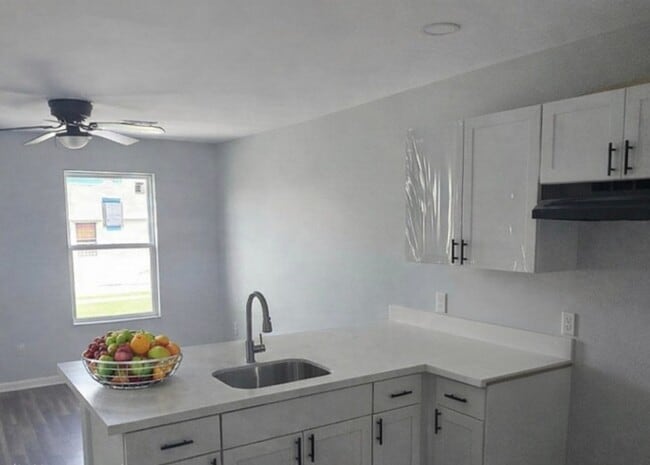 Photo - 5900 N Derbigny St Unidad 1