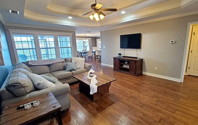 Photo - Charming 3-Bedroom Home with Lake Views and Modern Amenities in Hahira, GA