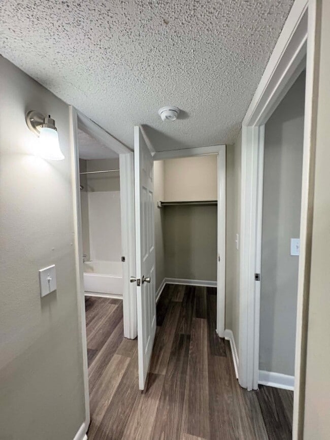 Photo - 4601 Packard Dr Unit J164