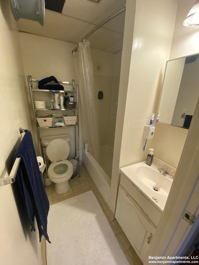 Photo - 232 Cambridge St Unit 11