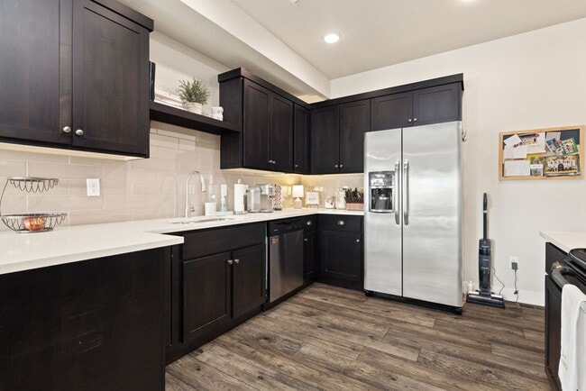 Photo - 2 Bed 3.5 Bath Townhome in Fort Collins!