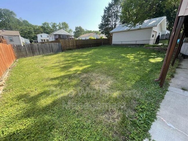 Photo - 9425 Burdella Ave