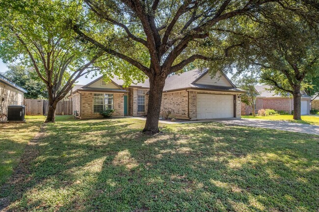 Photo - Terrific 3 Bedroom, 2 Bath Home Near San G...