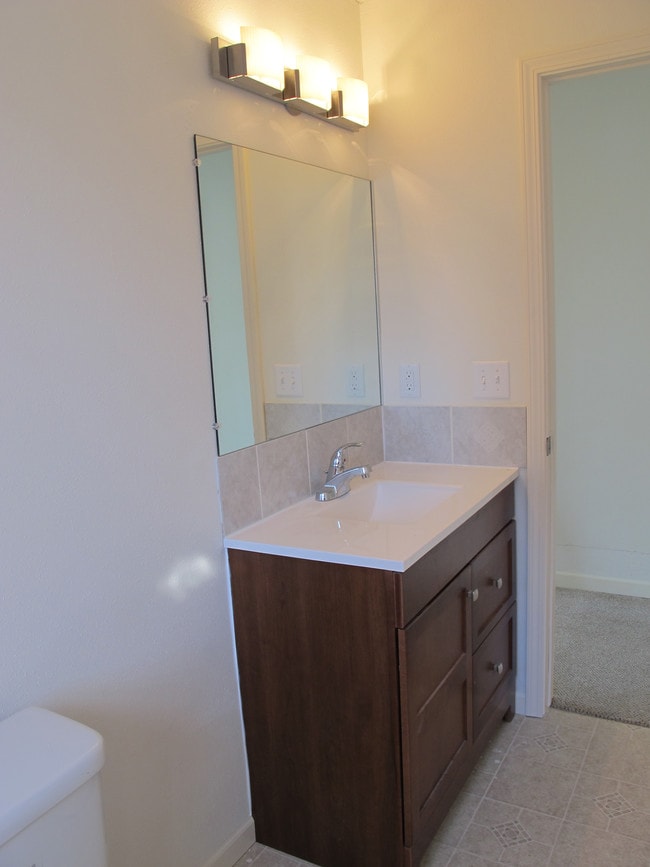 Photo - 115 16th Ave SW Unidad upper