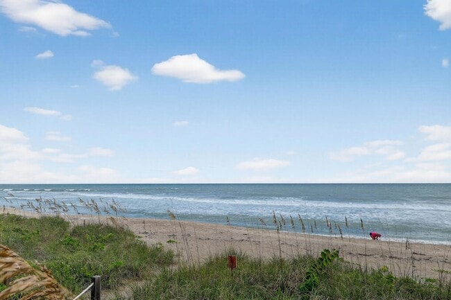 Photo - 10310 S Ocean Dr Unit 610