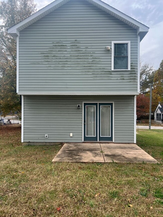 Photo - 1111 Tabb Ave