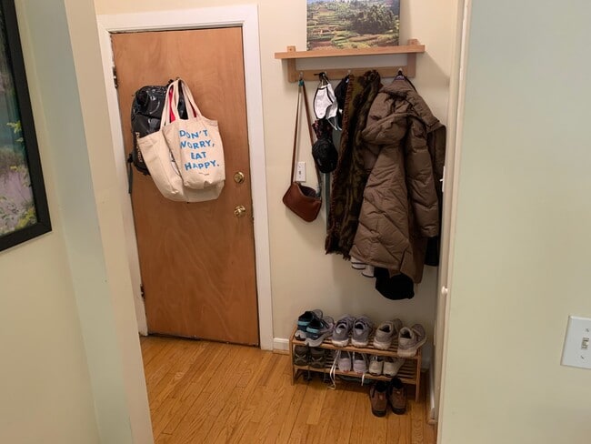 Photo - 38 Hemenway St Unidad 6