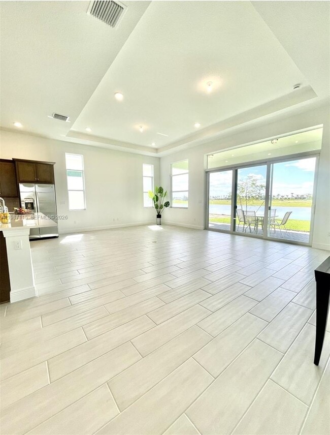 Photo - 5243 Rivo Alto Cir