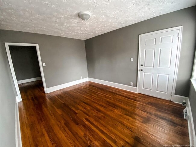 Photo - 210 E 16th St