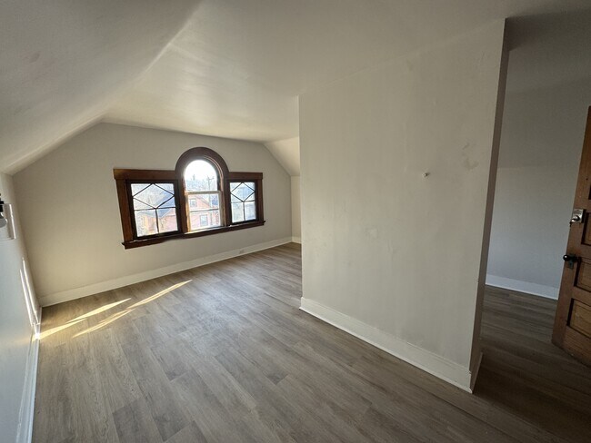 Photo - 2241 Burnet Ave