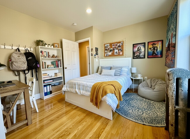 Photo - 328 St Paul St Unit 4