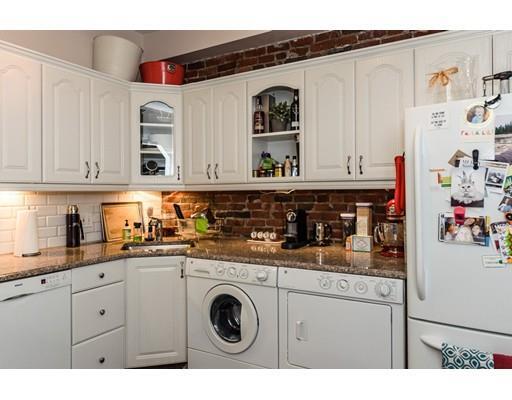 Photo - 15 Blackwood St Unit 2