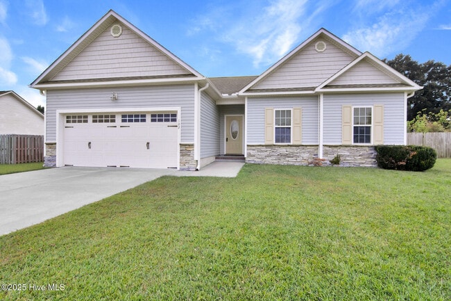 Building Photo - 102 Conley Hills Dr Rental