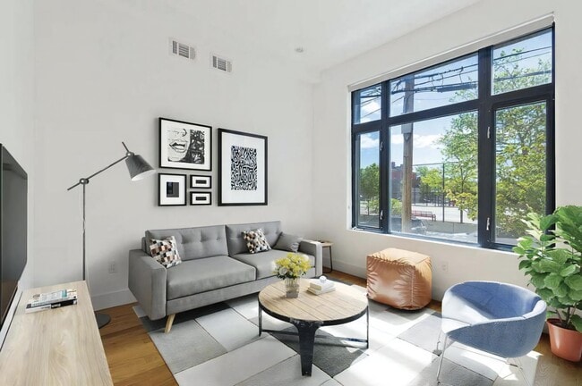 Building Photo - 1305 Greene Ave Rental