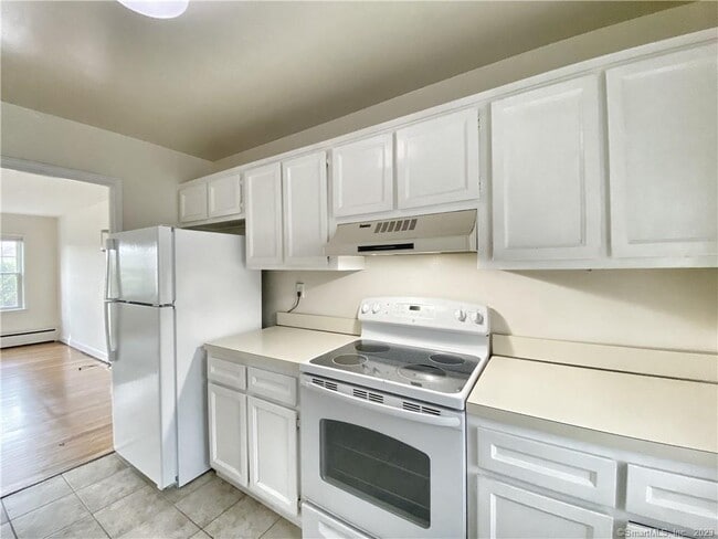 Photo - 196 Park St Unit 8